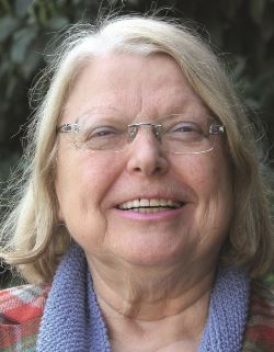 Ursula Bösken, 72 Jahre, Lehrerin im Ruhestand, Wahlbezirk Nr. 18, Oberdorf / Husemannstr. / Helenenberg Ursula Bösken, 72 Jahre, Lehrerin im Ruhestand, Wahlbezirk Nr. 18, Oberdorf / Husemannstr. / Helenenberg