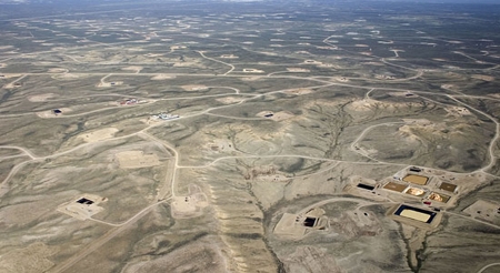 Es gleicht einer Mondlandschaft - Das Jonah Field of Western Wyoming in den USA, wo seit einiger Zeit gefrackt wird.