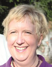 Diana Vöhringer ist vom Frauenpolitischen Ratschlag begeistert. Die praktische Solidarität liegt ihr dabei besonders am Herzen. Diana Vöhringer ist vom Frauenpolitischen Ratschlag begeistert. Die praktische Solidarität liegt ihr dabei besonders am Herzen.