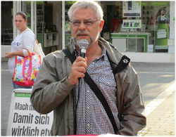 Achim Czylwick im Bundestags-wahlkampf, Ende September 2017. Mehr dazu im AUFbruch Nr. 3-2017